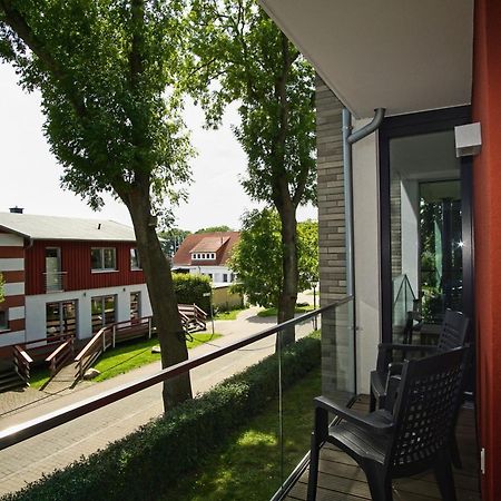 Haus Hafenkieker Fewo 08 - Balkon, Hafenblick Apartment Putbus Bagian luar foto